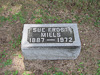 Sue Frost Mills headstone